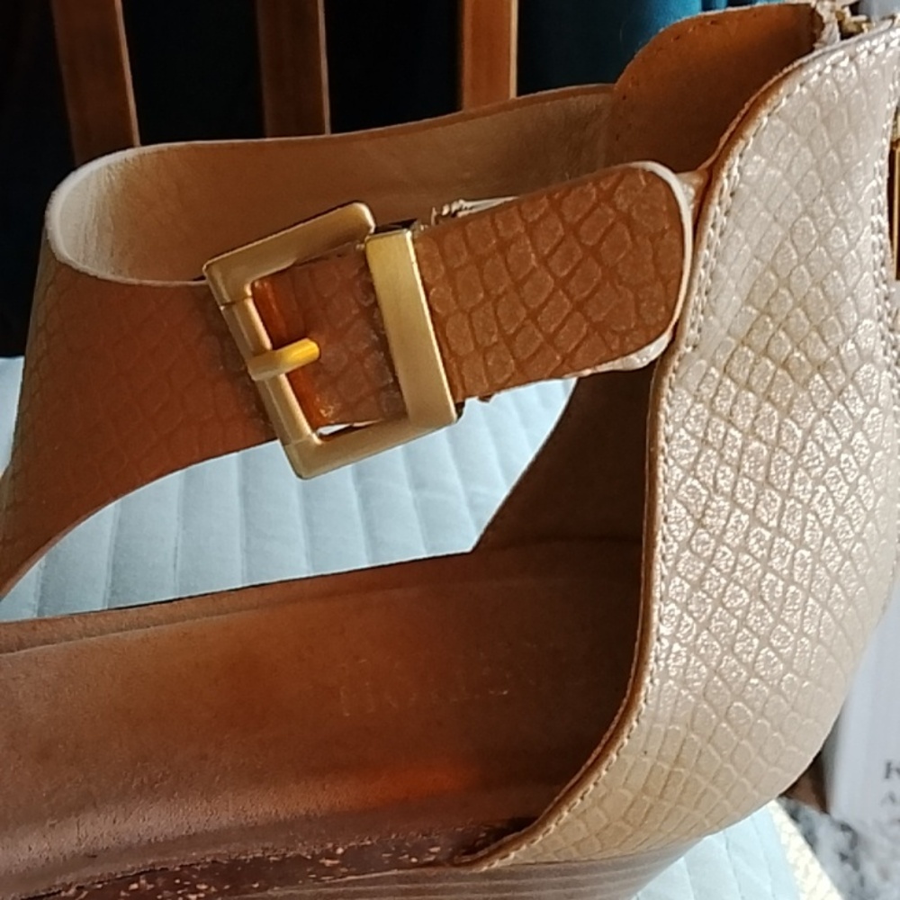 Kenneth Cole Tan Ankle Strap Sandals 9.5 Med - Picture 16 of 16